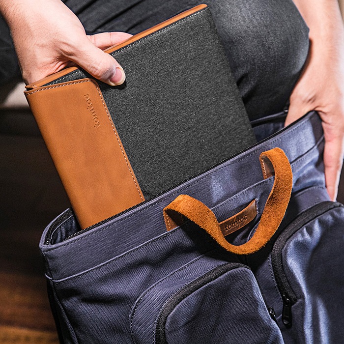 Túi chống sốc Tomtoc Premium Leather cho MacBook Pro 16" Gray
