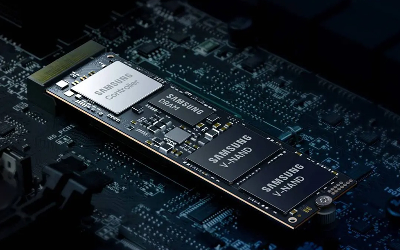 Ổ cứng SSD Samsung 990 Pro PCIe Gen 4.0 x4 NVMe V-NAND M.2 2280 2TB With Heatsink