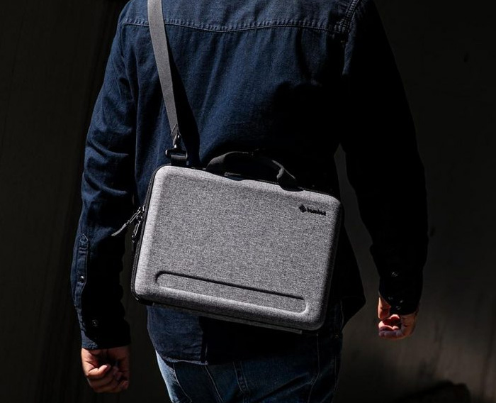 Túi chống sốc Tomtoc Eva for MacBook Pro 16 inch