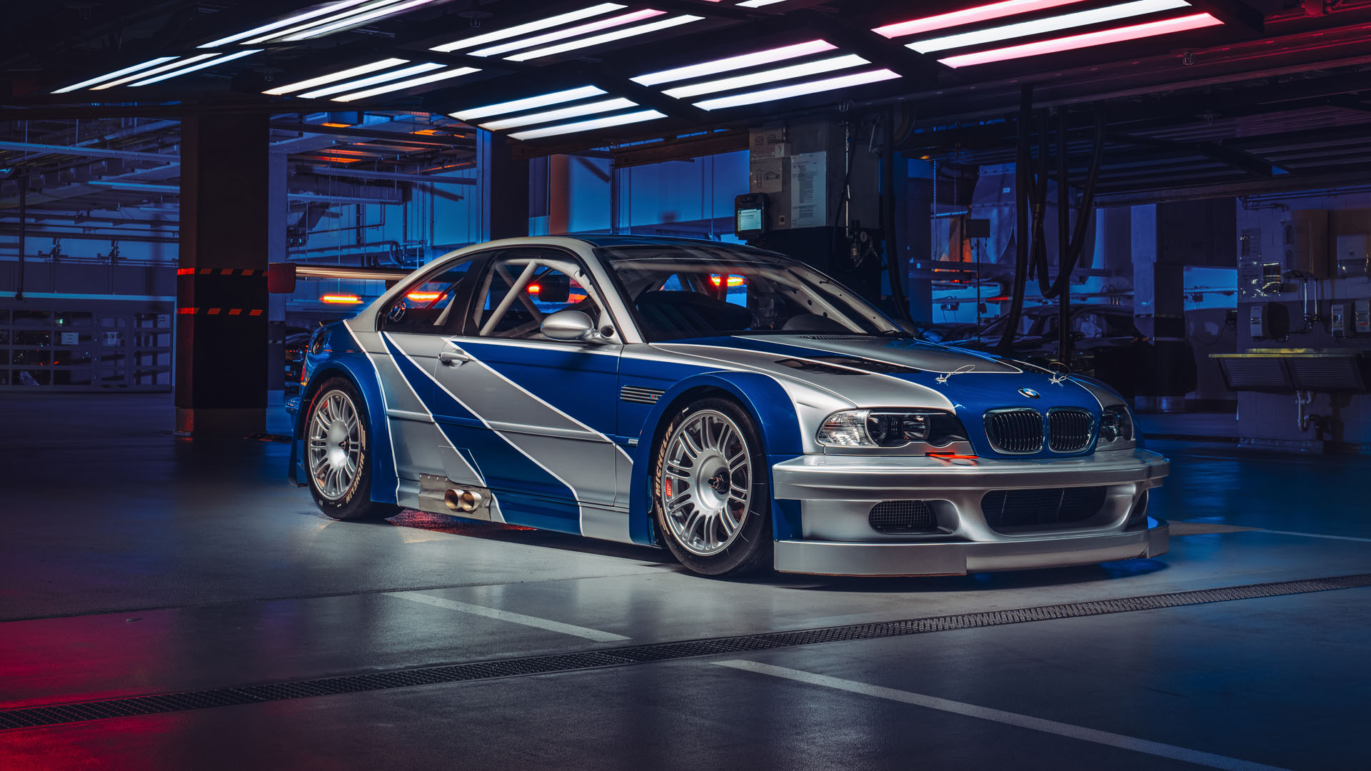 BMW Tái Hiện Siêu Xe Huyền Thoại M3 GTR Từ Need for Speed: Most Wanted 2 bmw tai hien sieu xe huyen thoai m 3 gtr tu need for speed most wanted 1
