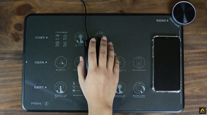 Miếng lót chuột hỗ trợ sạc nhanh chuẩn Qi SmartPad MIIIW MWSP01
