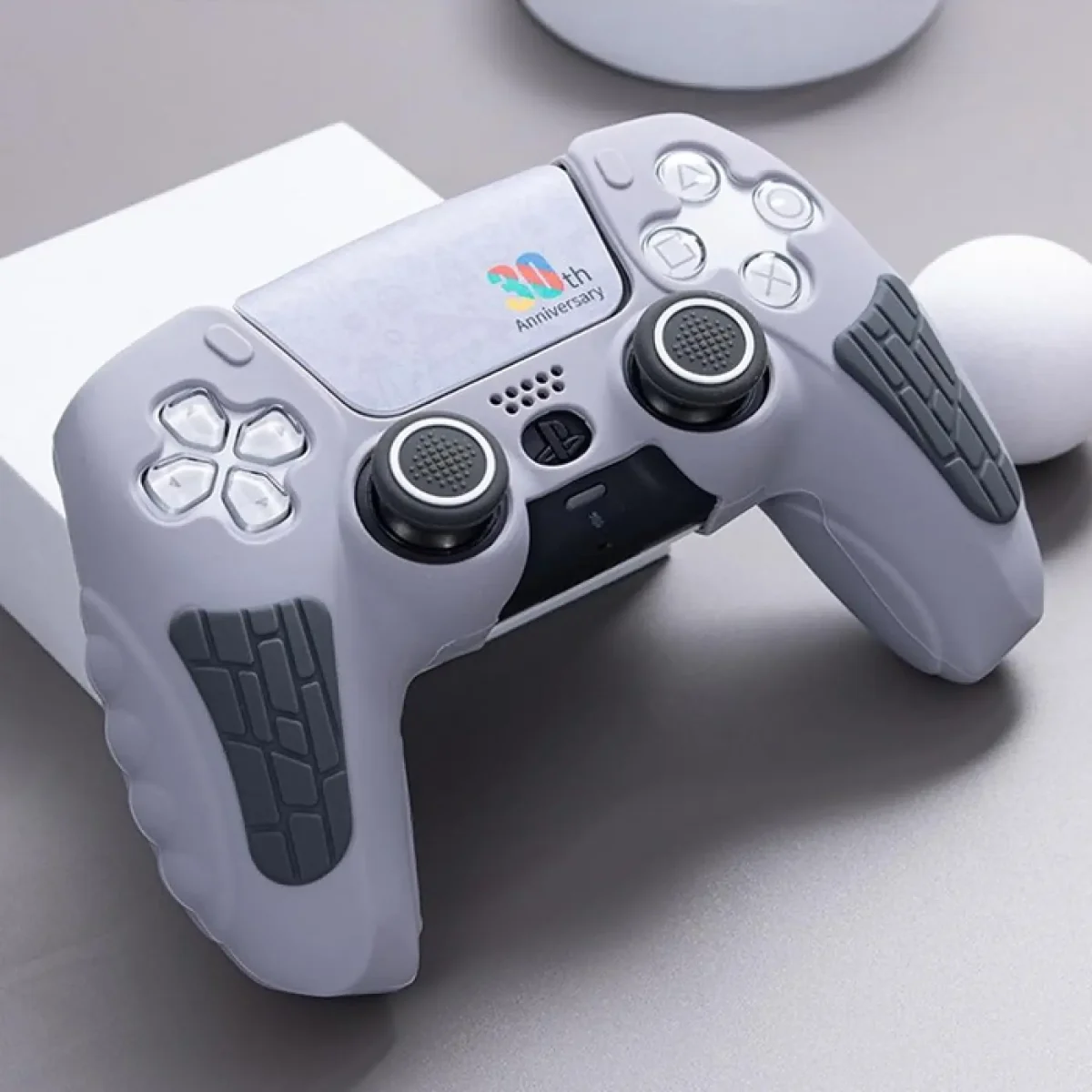 silicone dualsense ps5 with analog caps 42 1400x1400 1