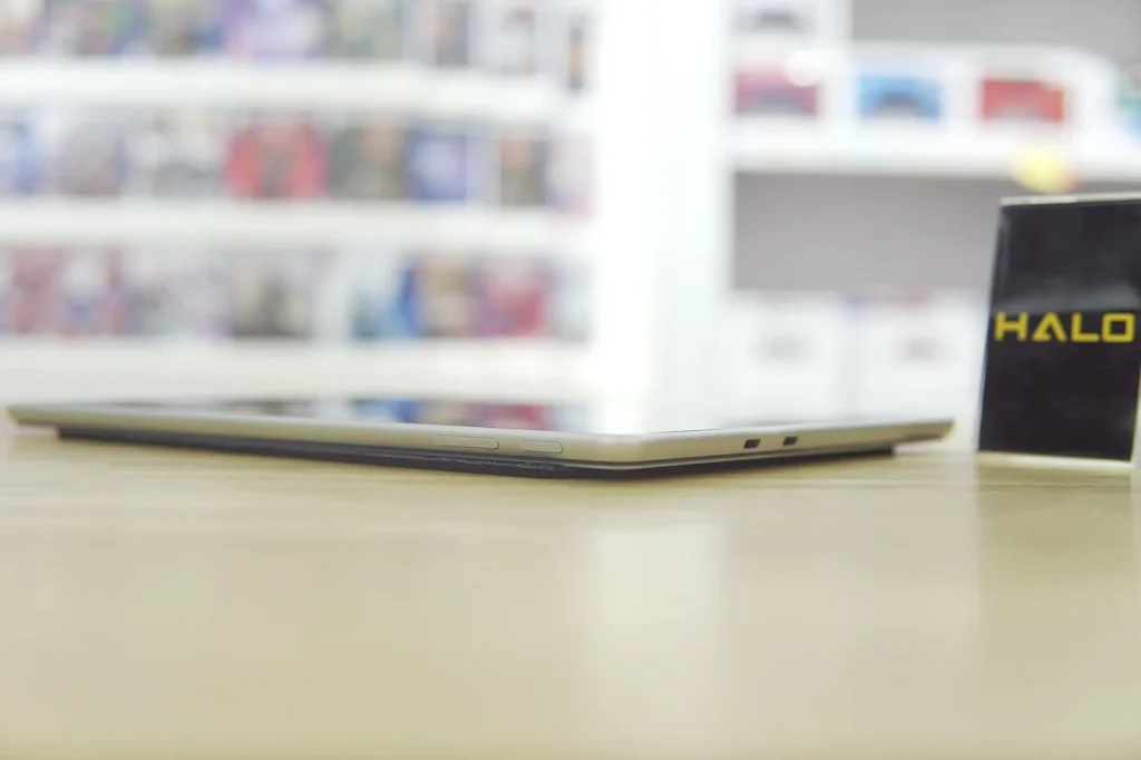 Surface Pro 9 Core i5 Ram 8Gb SSD 128GB - Secondhand 8 72061 1