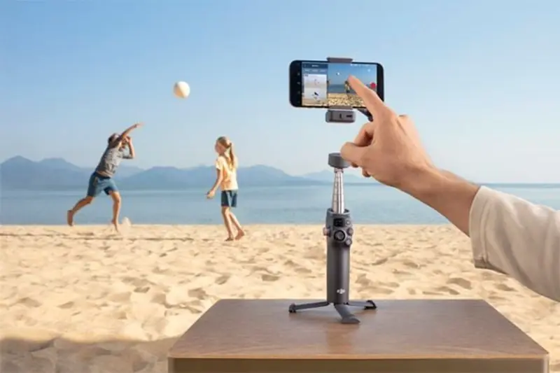 DJI OSMO MOBILE 7 01