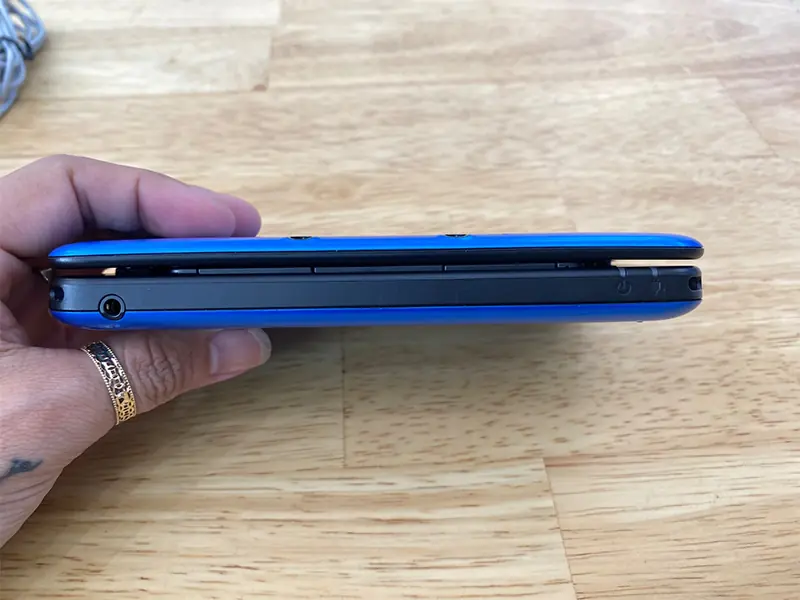3DS XL XANH 02