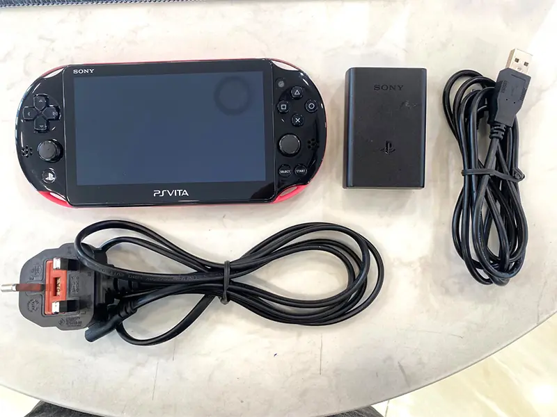 PSVITA 2000 DEN HONG 04