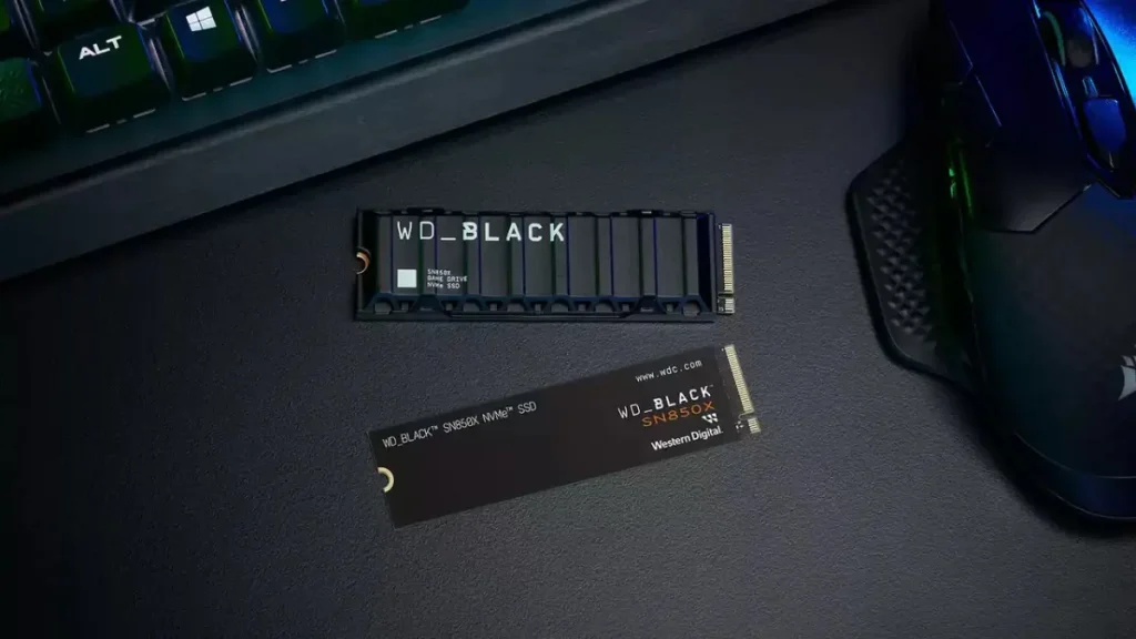 SSD WD_BLACK SN850X PCIe GEN 4.0 x4 NVMe V-NAND M.2 2280 4TB WITH HEATSINK FOR PS5 2 SSD WD BLACK SN850X PCIe GEN 4.0 x4 NVMe V NAND M.2 2280 4TB WITH HEATSINK FOR PS5 02