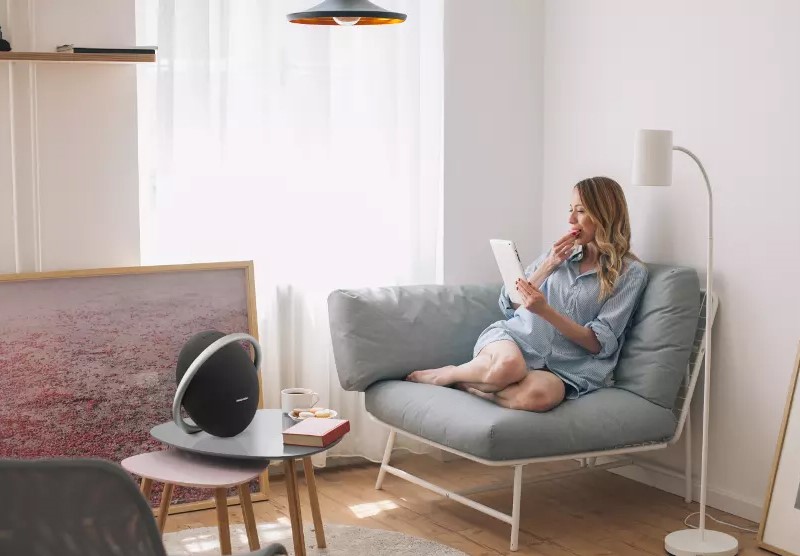 Harman Kardon Onyx Studio 8 Chính Hãng 1 Harman Kardon Onyx Studio 8