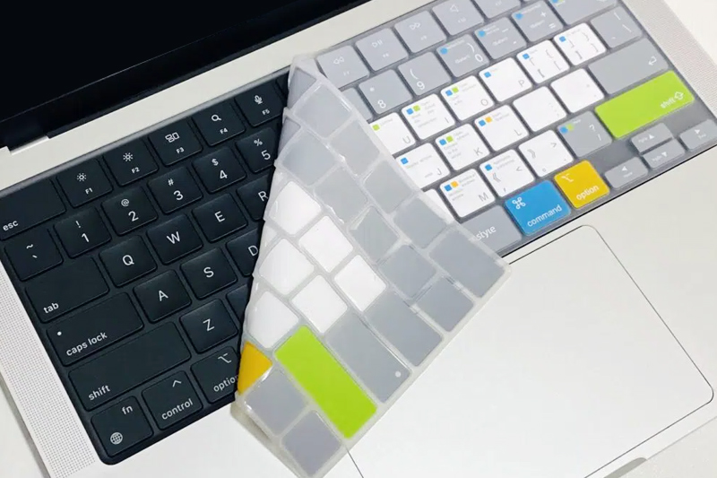Phủ Phím Tắt Innostyle Keyguard Navigator For Macbook Air M2 2022, Pro 14/16″ 1 Phủ Phím Tắt Innostyle Keyguard Navigator For Macbook Pro 14 inch/16 inch 2021