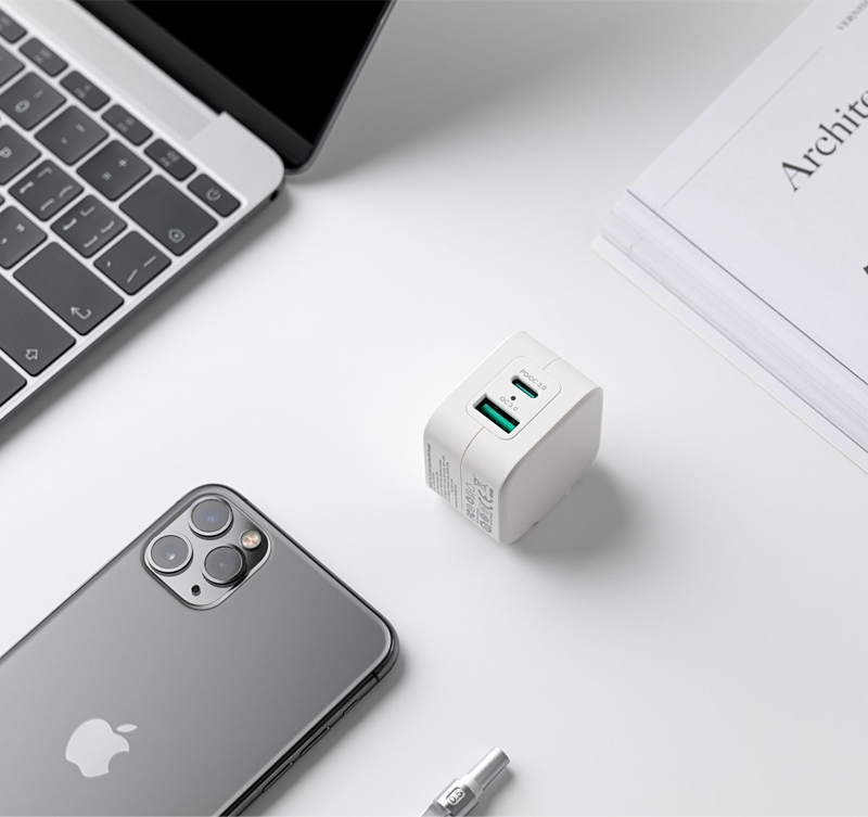 Innostyle MiniGo Pro III 20W Dual-Port PD Charger - IC20-2PDWHI 2 Innostyle MiniGo Pro III 20W Dual-Port PD Charger - IC20-2PDWHI