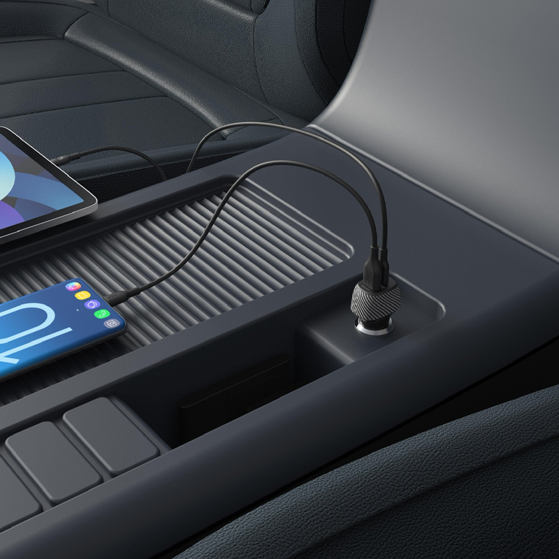 Sạc ô tô Innostyle PowerOn Speed 38W Car Charger - IC38-2PDBLK 1 Tẩu sạc ô tô Innostyle PowerOn Speed 38W Car Charger