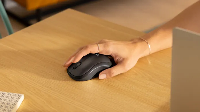 LOGITECH - Silent Bluetooth Mouse M240 For Business 3 logitech slient bluetooth mouse m240 black 03