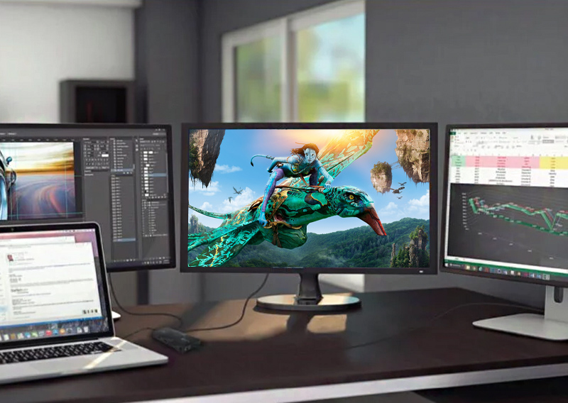 Mazer Pro Hub 12 In 1 USB-C PD3.0 100W Mutimedia Hub With Triple Display 2 Mazer Pro Hub 12 In 1 USB-C PD3.0 100W Mutimedia Hub With Triple Display - 0.2M