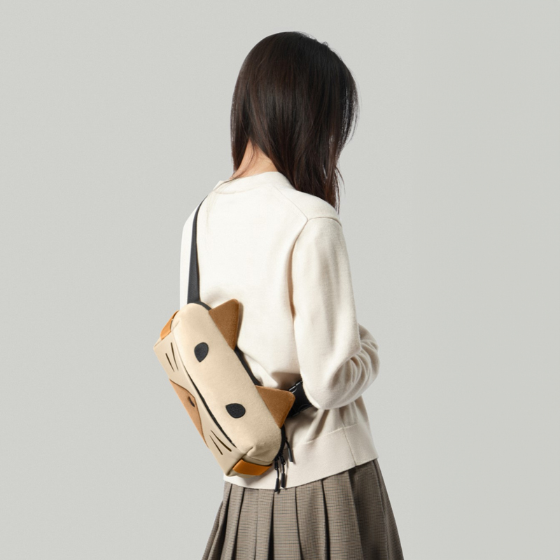 Túi Đeo Chéo Tomtoc X Monster Hunter Palico EDC Sling Bag 4L Minimalist - H02A4S2 3 Tomtoc X Monster Hunter Palico EDC Sling Bag 4L Minimalist - H02A4S2