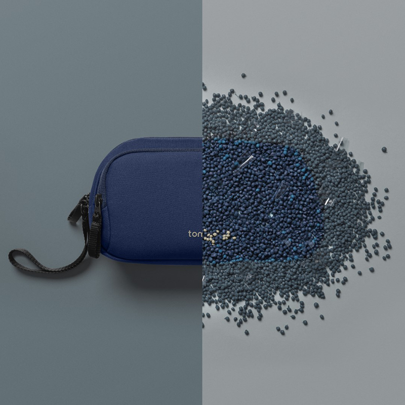 Túi Đựng Phụ Kiện Quốc Dân Tomtoc Light-T12 Electronic Accessory Pouch 1.8L 