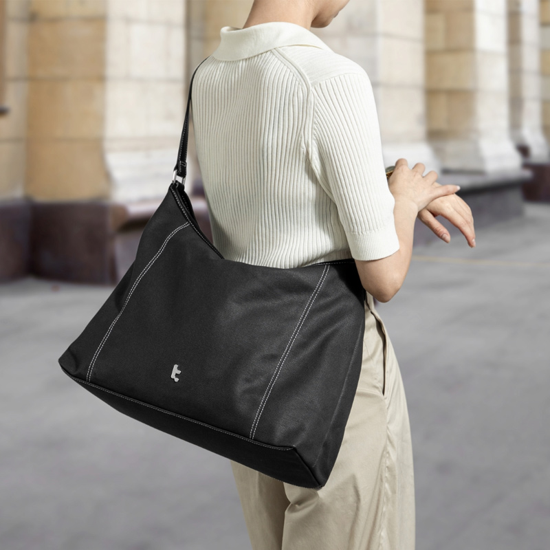 Combo Túi Xách & Túi Chống Sốc Tomtoc (USA) Versatile-T28 Laptop Tote (T28M1) 1