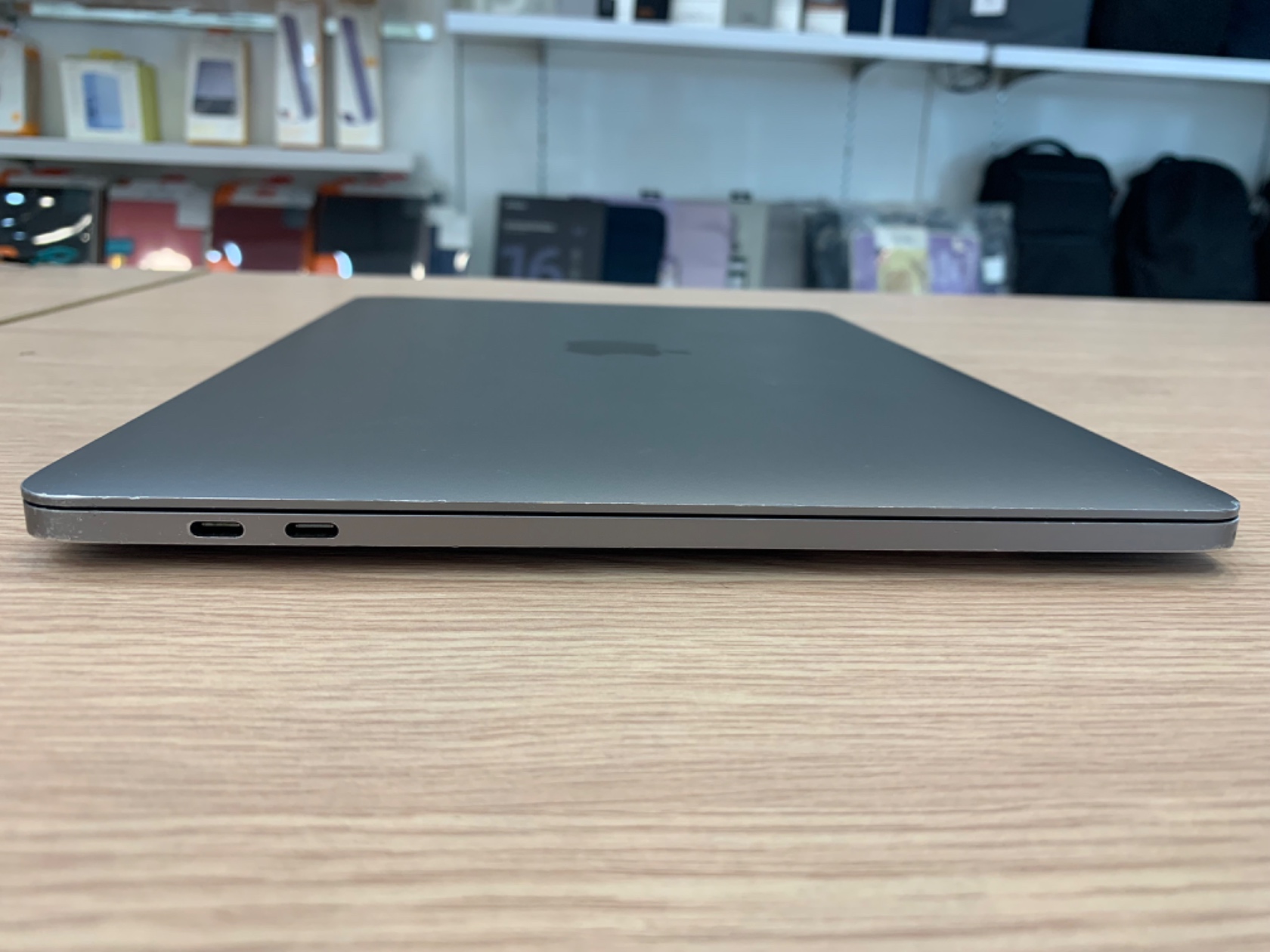 2019 MacBook Pro 13" MUHP2 Gray Core i5 1.4/8GB/256GB Cũ USED 13 macbook cu sieu re 23