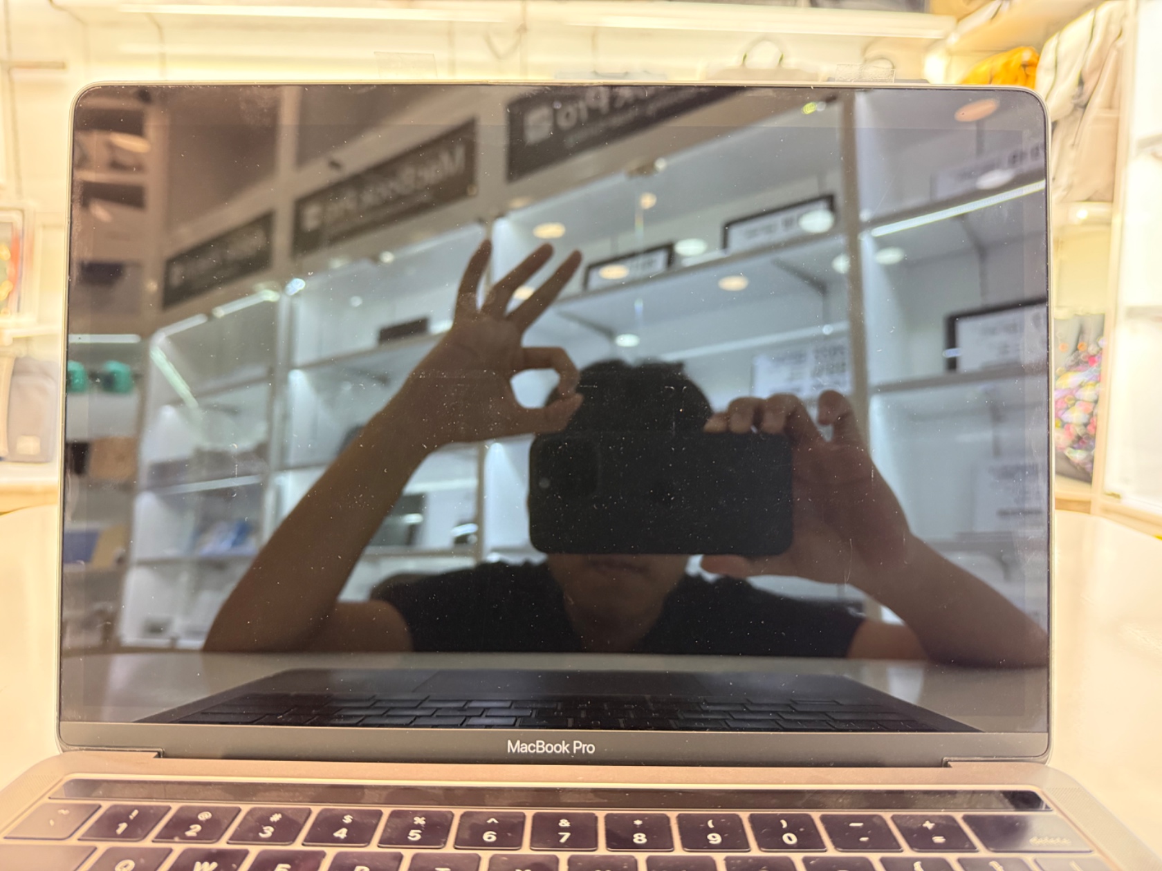 2017 MacBook Pro MPXV2 13" Gray Core i5 3.1/16GB/512GB USED 3 macbook cu sieu re 48