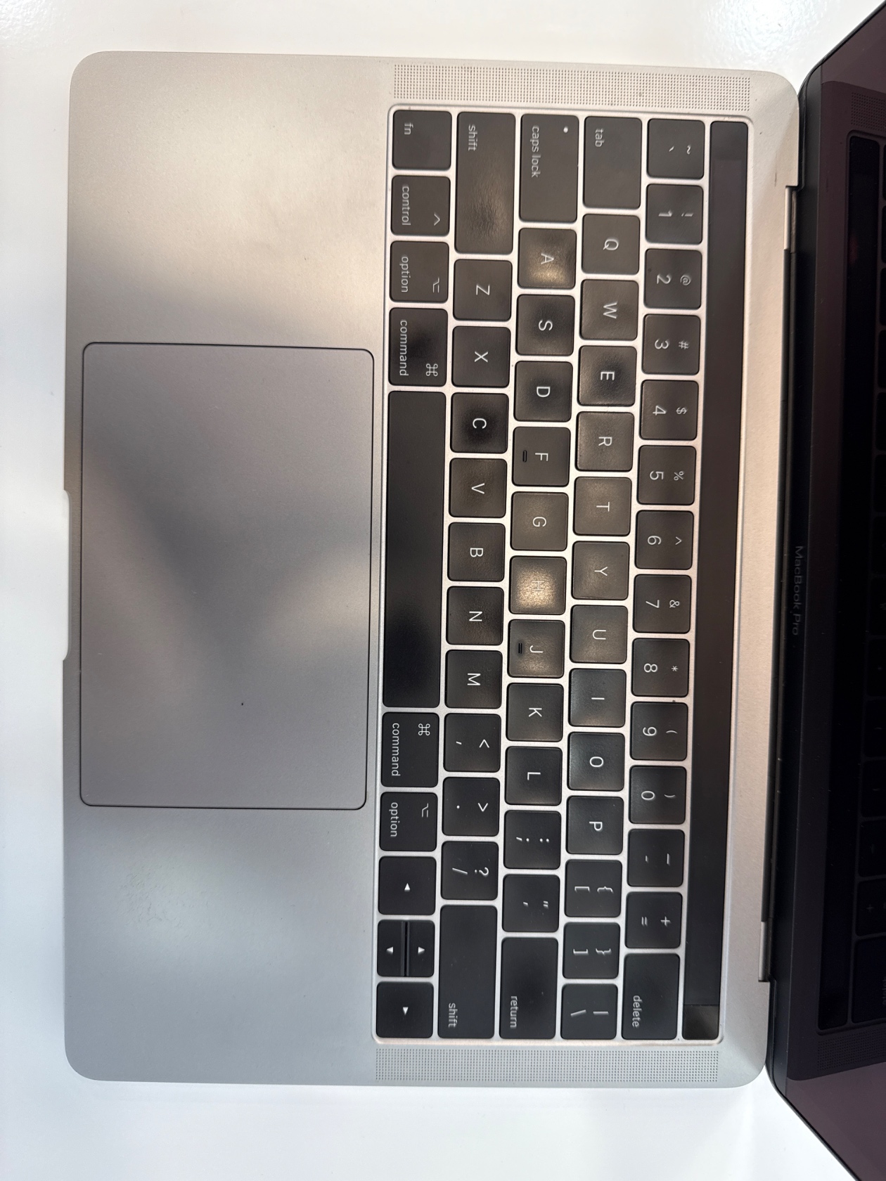 2017 MacBook Pro MPXV2 13" Gray Core i5 3.1/16GB/512GB USED 4 macbook cu sieu re 49