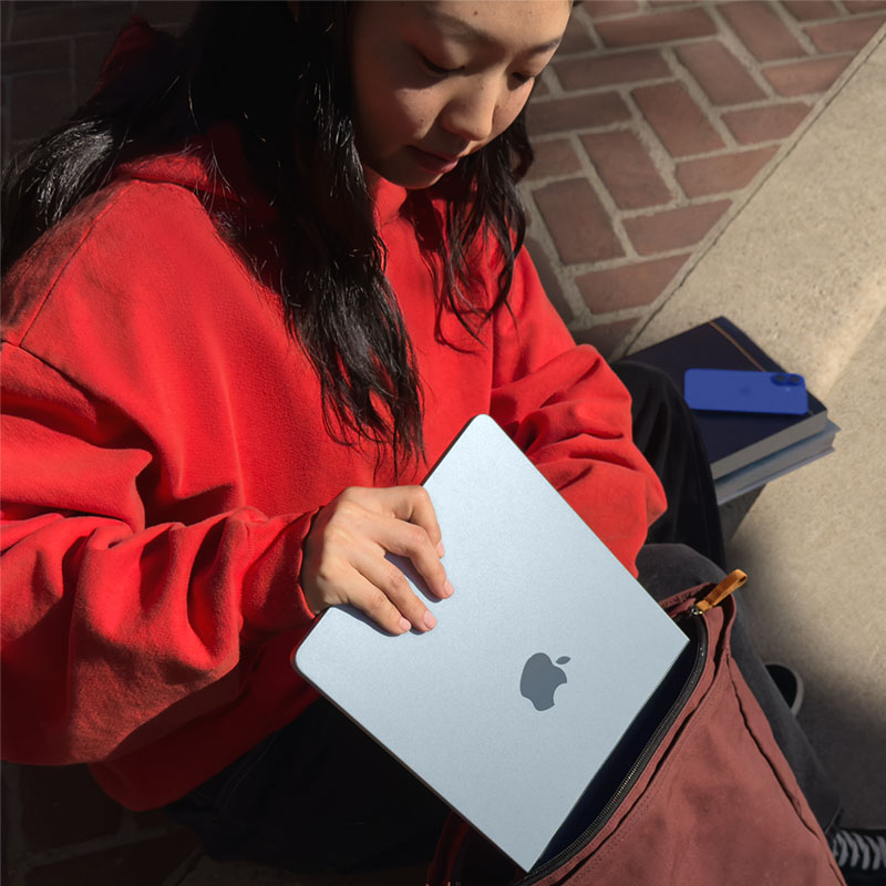 Macbook Air 13.6" M4 2025 10CPU/10GPU/24GB/512GB 3 macbook air 13 6 2025 m4 03