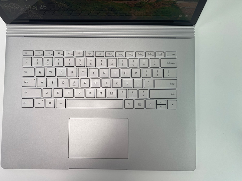 2019 Surface Book 2 15" i7/16GB/512GB Cũ 2 Surface Book 2 13.5 inch - i5/8GB/256GB 99%
